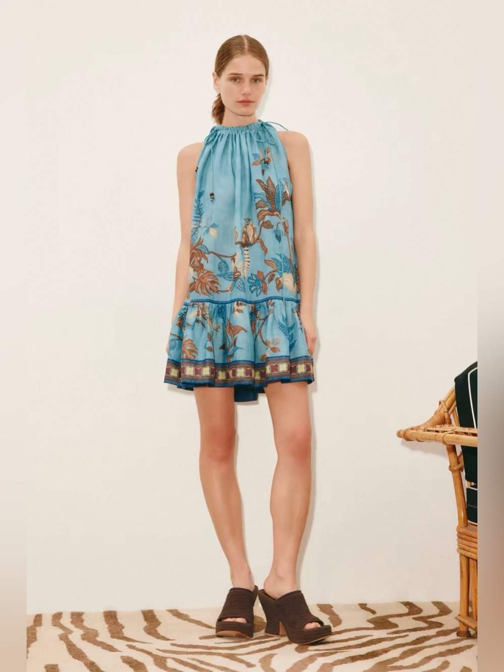 ALÉMAIS
Georgie gathered tiered printed ramie mini dress - Picture 6 of 10